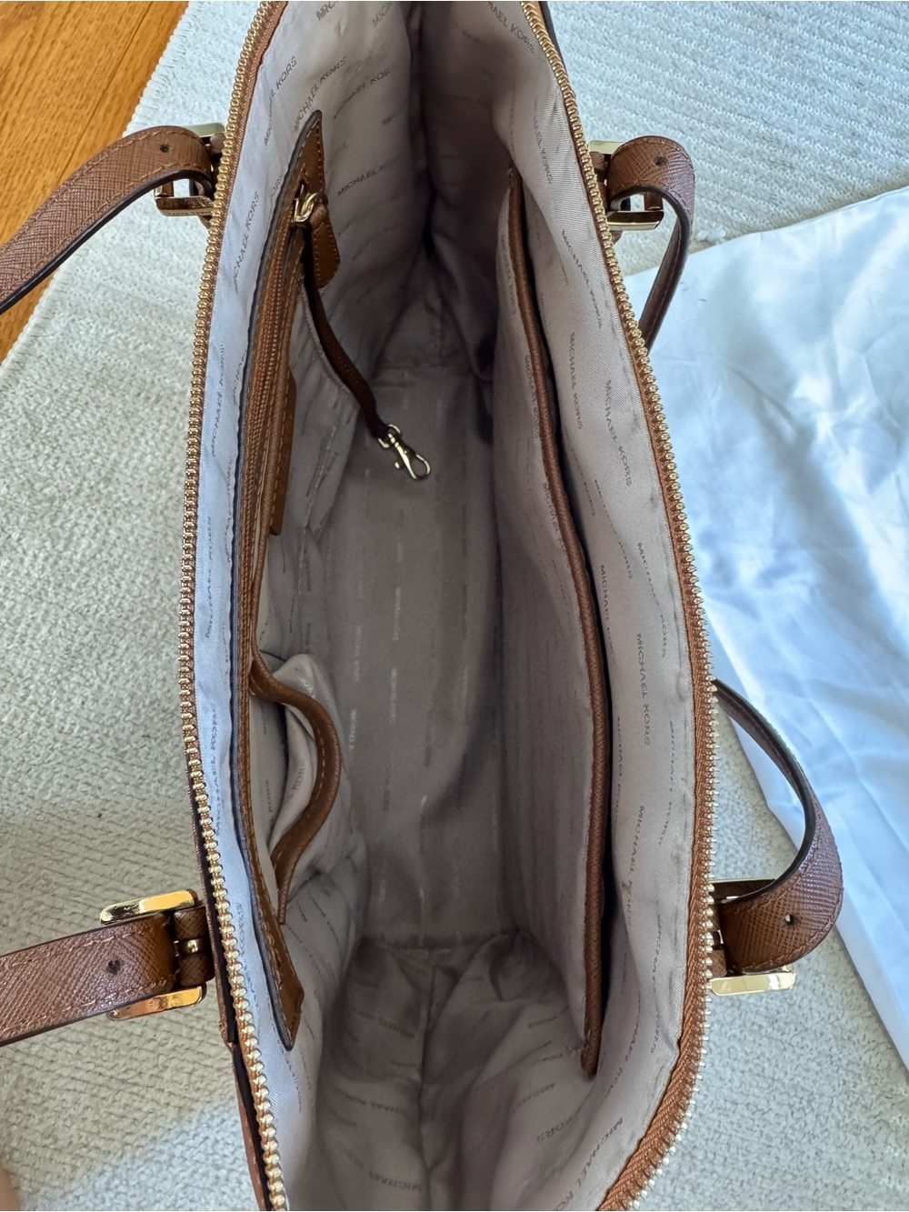 Michael Kors Caramel Brown Saffiano Tote with Gold Hardware, Authentic - Picture 5 of 12